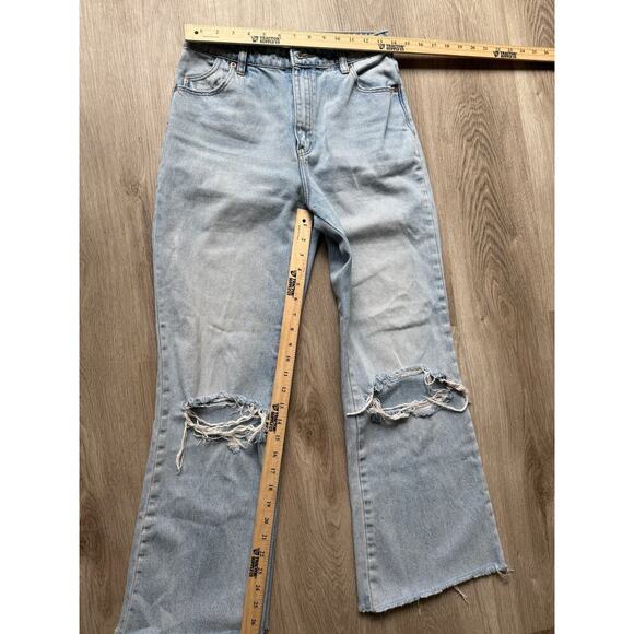 Rolla's Eastcoast Crop Flare, Women's size 27, Light Blue, Distressed - Picture 3 of 7